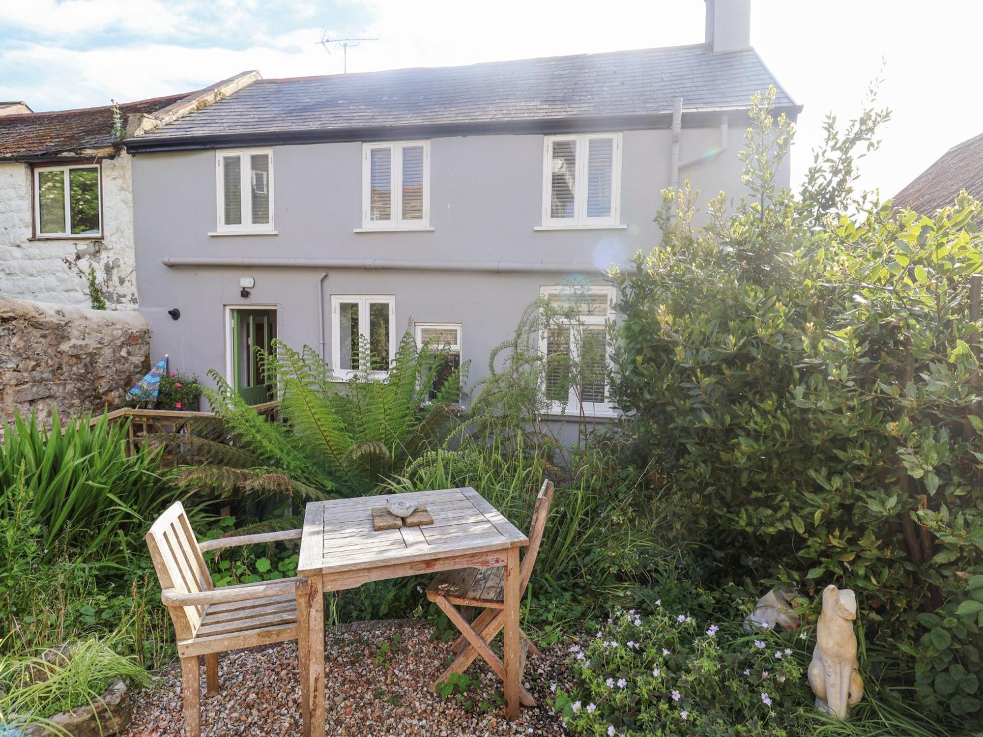 Coombe Street Cottage Lyme Regis Exterior photo