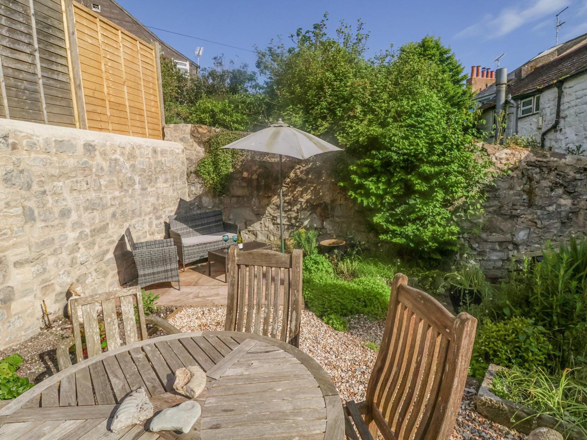 Coombe Street Cottage Lyme Regis Exterior photo